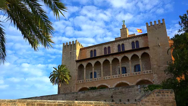 La Almudaina的皇家宫殿，Palma de Mallorca视频素材