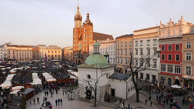 Rynek glow广场的圣诞市场视频下载