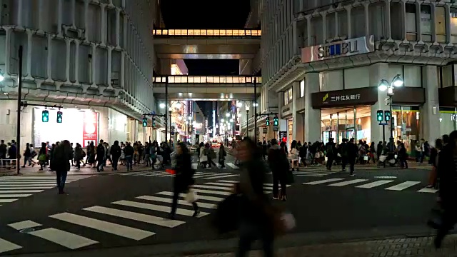 日本东京涩谷人行横道上挤满了人视频素材