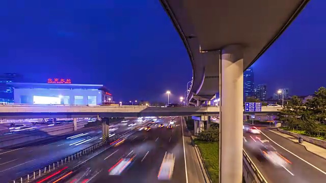 中国北京——2016年10月23日:北京西直门交通状况视频素材