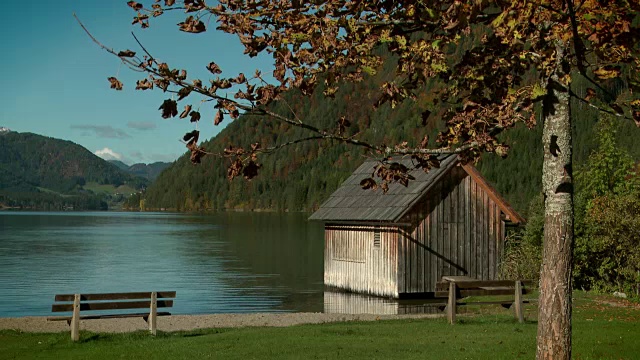 在Weissensee - Carinthia (galtal Alps)的小屋视频素材