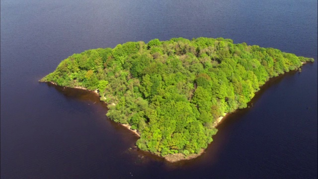 英国苏格兰洛蒙德湖上空视频素材