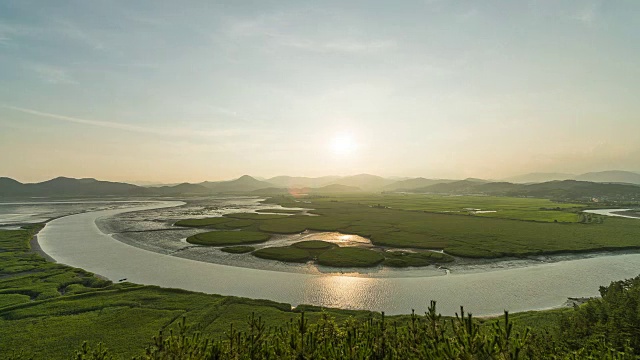 日落时分的顺天门湾国家生态公园视频素材