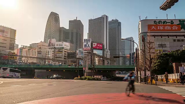 延时:行人拥挤在东京新宿视频素材