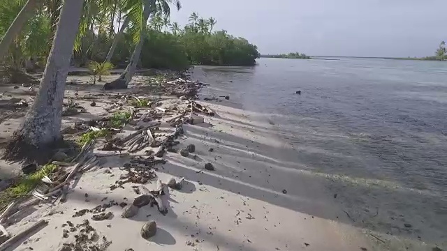 热带泻湖和岛屿的鸟瞰图视频素材