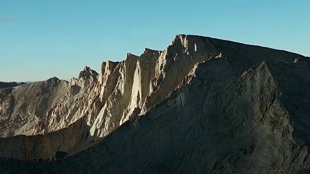 内华达山脉的高峰视频素材