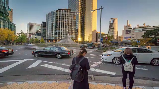 延时:日本中部名古屋中央车站的行人视频素材