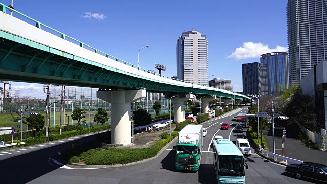 筑岛-筑岛运动场立交桥筑岛-筑岛运动场立交桥，日本东京。视频素材