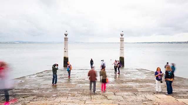 TL ZO Tajo河登陆Praça do Comércio里斯本广场视频素材