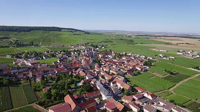 香槟区，Chamery鸟瞰图视频素材