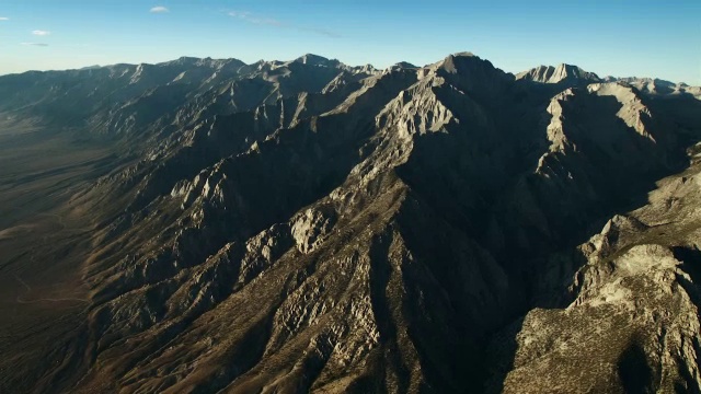 威廉姆森山，内华达山脉的第二高峰。视频素材