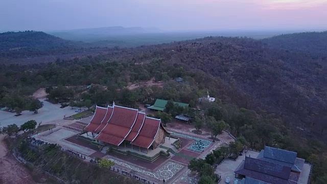 诗琳通佛寺鸟瞰图(佛寺)视频素材