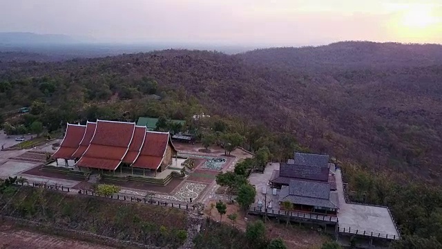 诗琳通佛寺鸟瞰图(佛寺)视频素材