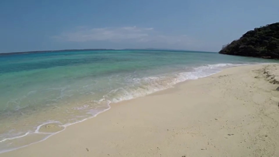 夏季热带岛屿的海滩视频素材