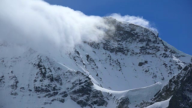 瑞士伯尔尼州，Grindelwald, Bernese Oberland的少女山视频素材