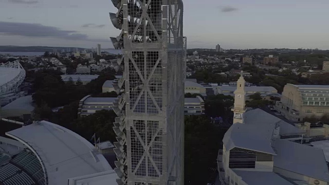 鸟瞰图周围的光塔在悉尼板球场。澳大利亚新南威尔士州悉尼视频素材