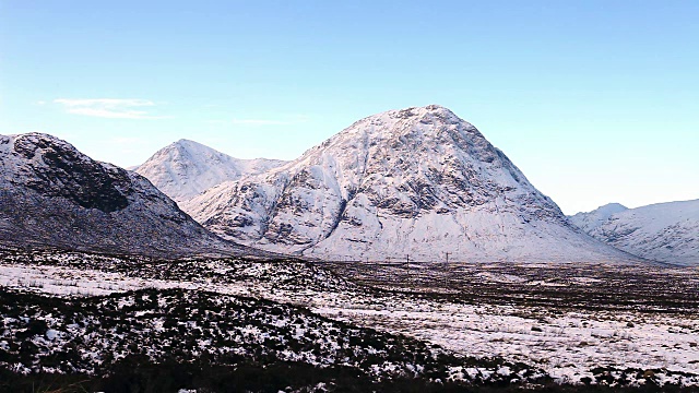 苏格兰高地的贝莱德小屋和Buachaille Etive Mor。视频下载