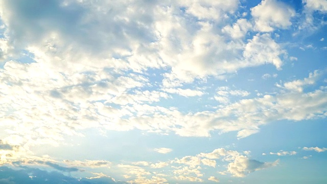 天空中流逝的云视频素材