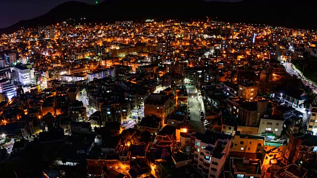 东姑地区三福路(过山路)交通夜景视频素材