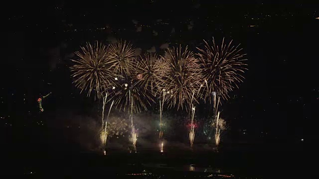 2013年秋野烟花节视频素材