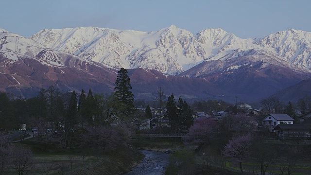 白波山脉的早晨视频素材