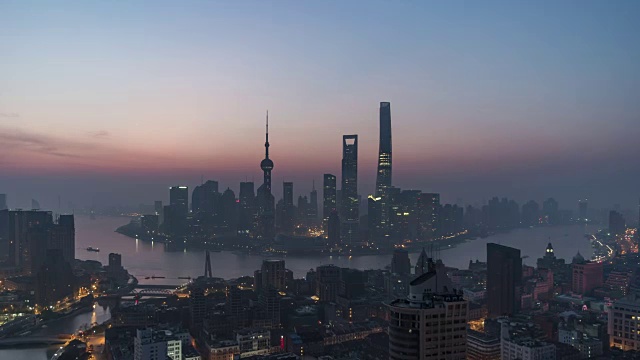 T/L WS HA ZI Shanghai Skyline at Dawn, Night to Day Transition /上海，中国视频素材