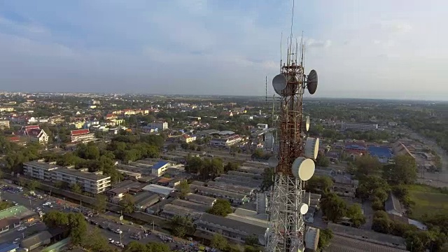 航空:无线电通信塔视频素材