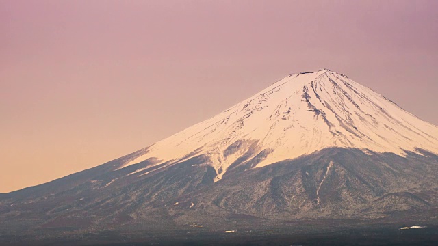 富士山日落时间，在川口湖，日本山梨视频素材