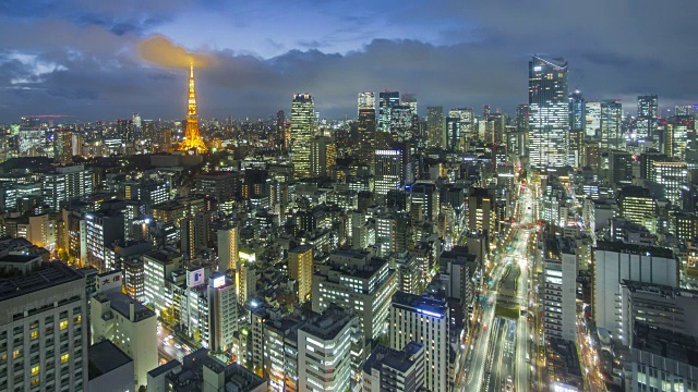 日本，东京，俯瞰城市天际线和标志性的东京塔视频素材