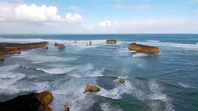 鸟瞰图的海湾的岛屿视频素材