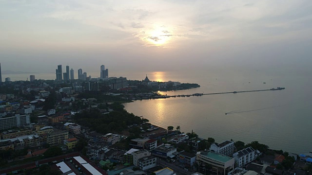 4K:芭堤雅夏季鸟瞰图视频下载