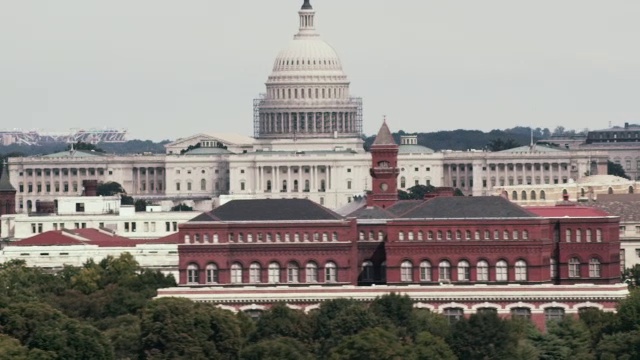 空中拍摄美国国会大厦，日落，华盛顿特区视频素材