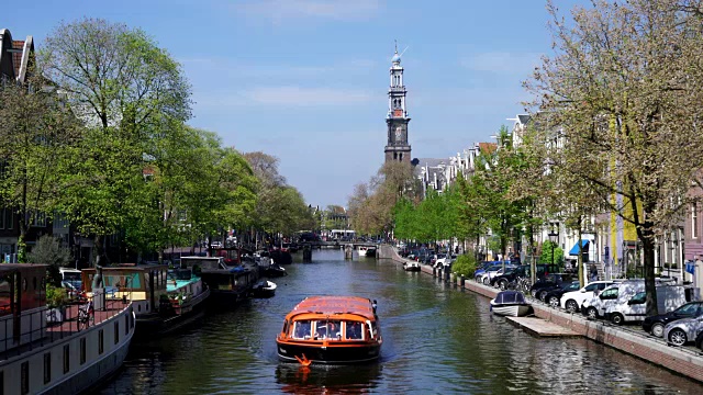 Prinsengracht Canal和Westerkerk，阿姆斯特丹，荷兰视频素材