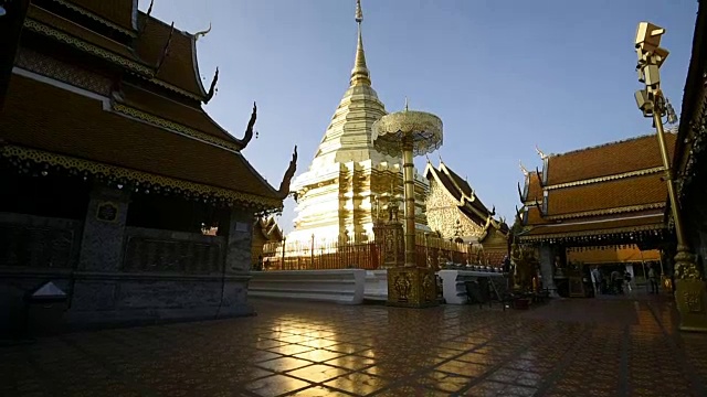 泰国北部最神圣的寺庙，素贴Wat Phra That Doi Suthep(也拼作Wat phrat Doi Suthep)视频素材