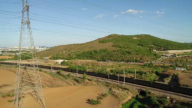 特高压输电塔鸟瞰图视频素材