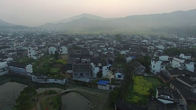 鸟瞰中国传统村落视频素材