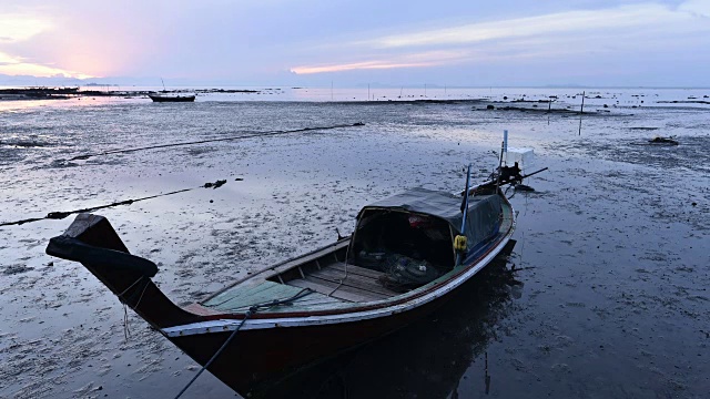 “日出与潮汐，时光流逝”视频素材