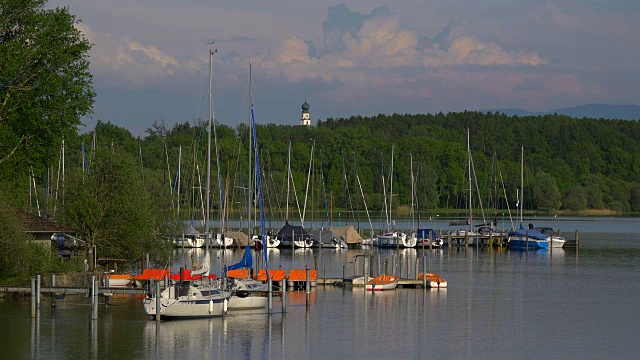 湖Chiemsee Seebruck附近Chiemgau,上巴伐利亚,德国巴伐利亚视频素材