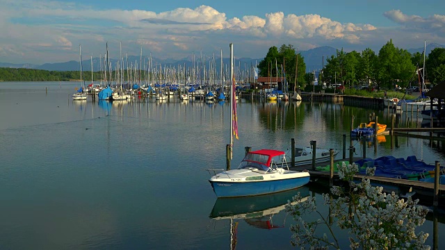 湖Chiemsee Seebruck附近Chiemgau,上巴伐利亚,德国巴伐利亚视频素材