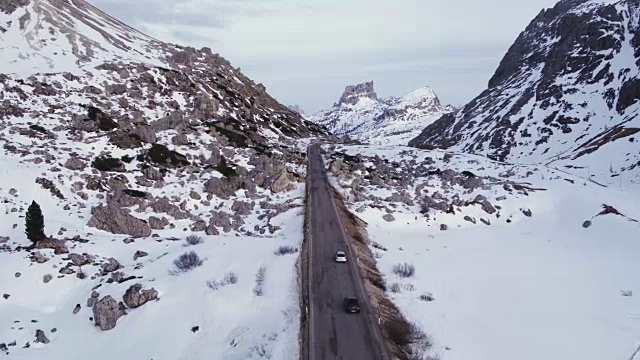 意大利Dolomites山区冬季无人机拍摄视频素材