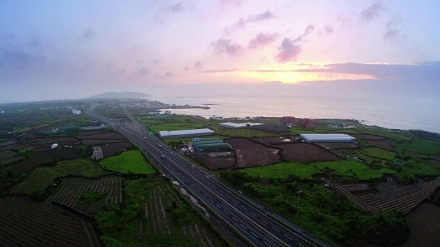 金宁里(著名的旅游景点)日落鸟瞰图视频素材