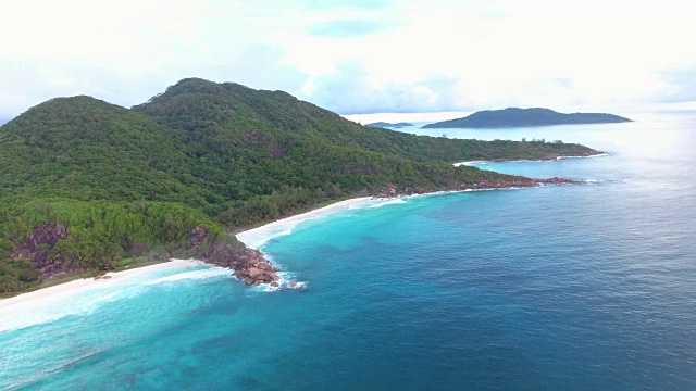 塞舌尔，拉迪格岛，大安斯海滩，无人机，鸟瞰图视频素材