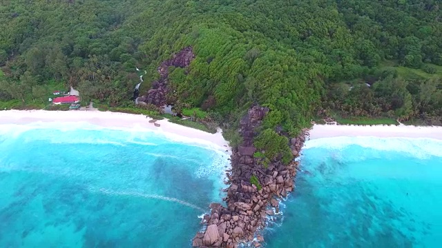 塞舌尔，拉迪格岛，大安斯海滩，无人机，鸟瞰图视频素材