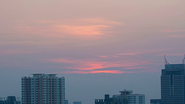 日落和建筑视频素材