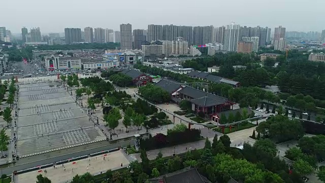 中国著名的大雁塔鸟瞰图视频素材