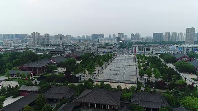 中国著名的大雁塔鸟瞰图视频素材