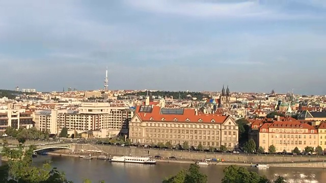 4K全景运动时间流逝布拉格天空视频素材