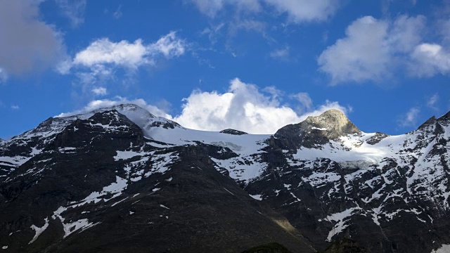 阿尔卑斯山山峰视频下载