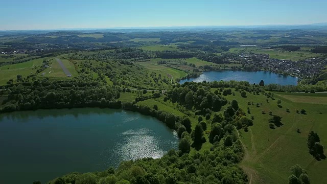 Weinfeld Maar和Schalkenmehren Maar, Vulkaneifel, Eifel, Rhineland-Palatinate, Germany视频素材