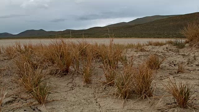 1 Alvord Desert Steens Mountain Near Malhuer Wildlife Refuge . Alvord Desert Steens Mountain近Malhuer野生动物保护区视频素材